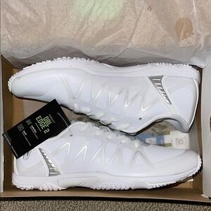 NWT Varsity DBL Edge 2 cheer shoes